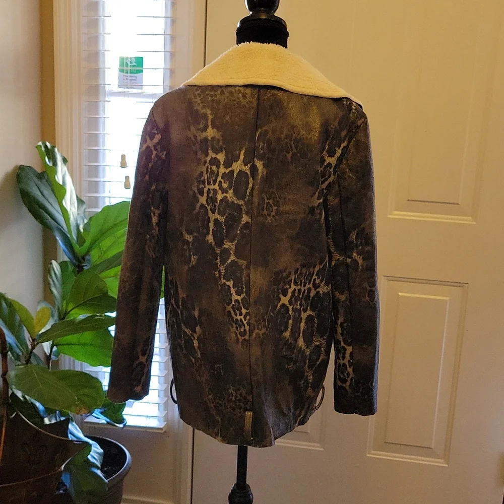 Nasty Gal animal print jacket cream faux fur lining asymmetrical zipper M EUC …